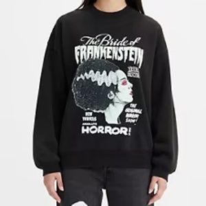 Levi Universal Monsters, NWT Bride of Frankenstein!!
